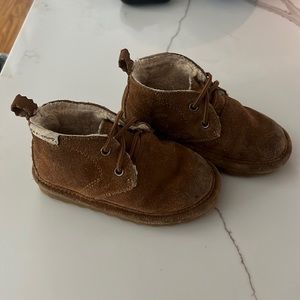 Bearpaw Chukka Suede Boot